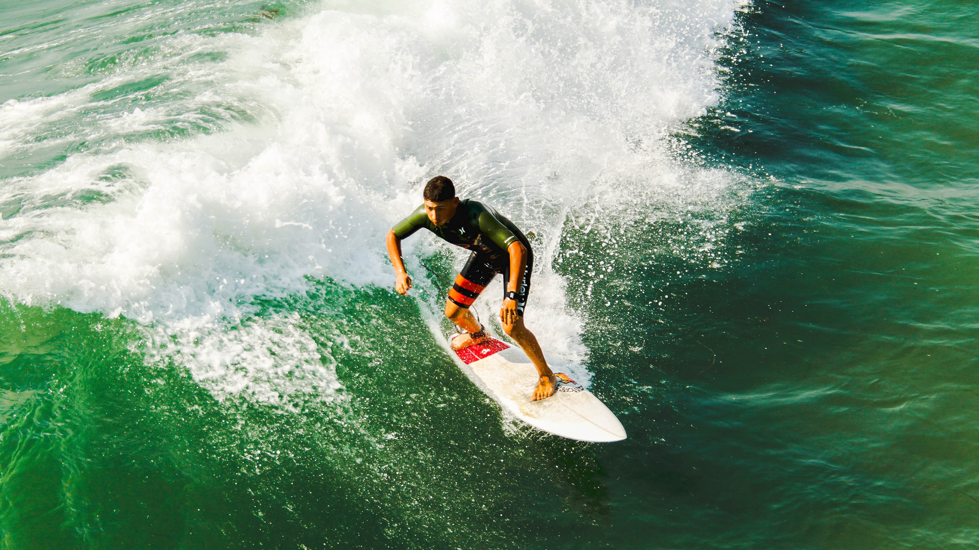 开云-末节死神降临！皮克关键节点连砍12分杀死悬念，摩纳哥窒息节奏带走哥斯达黎加