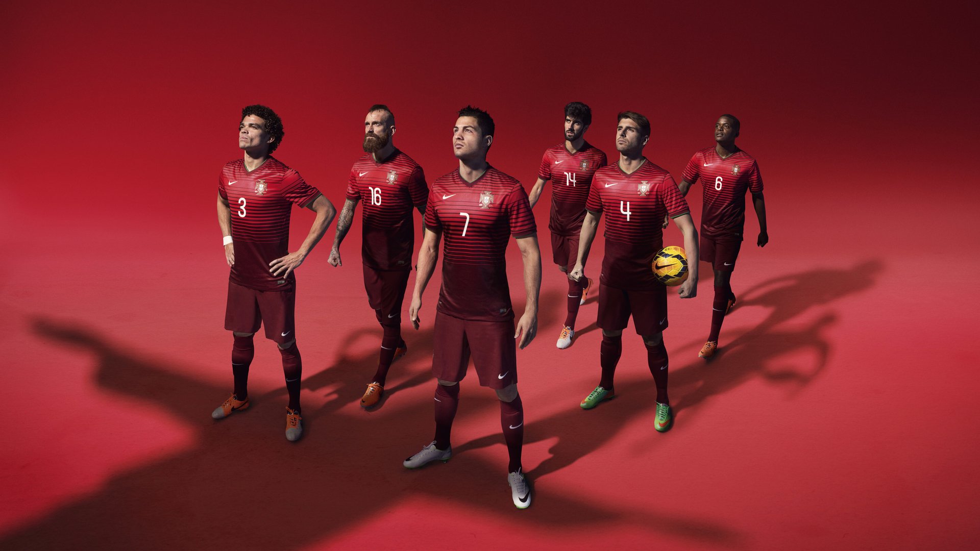 双线聚焦，德甲争冠白热化，南美赛场绝杀风暴！